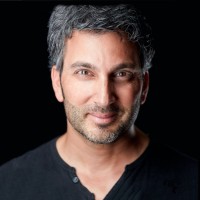 HeadshotCrew Employee Christophe Senehi's profile photo