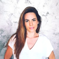 Maya Tomic Email