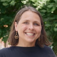 Kimberlae Saul Email & Phone Number