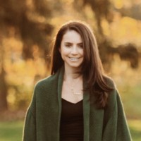 CAROLINE CONSTAS Employee Amanda Carr's profile photo