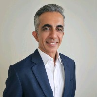 Email e telefono di Kiran Raj