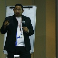 Dwi Purwaningtyas Email
