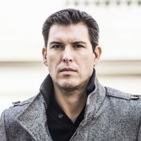 HolaSim Employee Gustavo Manzella's profile photo