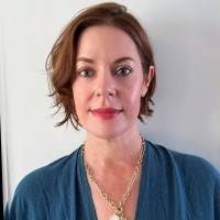 Lindsey Stephens Email & Phone Number