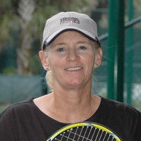 Holly Chomyn Email & Phone Number