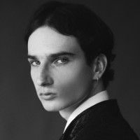 Urban Outfitters Employee Devin Marshall's profile photo
