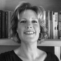 Monique Bakker Email & Phone Number