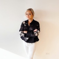 Catrin Larson Email & Phone Number