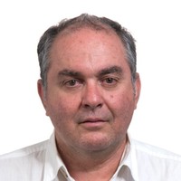 Julián José Mateo Peralta Email