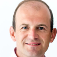 Raphaël Girault Email