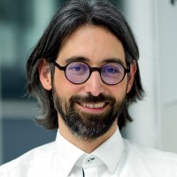 Bernhard Bergmair Email