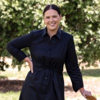 Leah Ivanovic Email