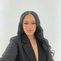 Laury Santana Email