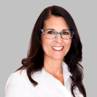 Karen Valladares Email & Phone Number
