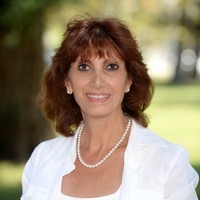 zyBooks and John Wiley & Sons, Inc. Employee Lori Berns's profile photo
