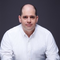 Otus Employee Daniel Rosenberg's profile photo