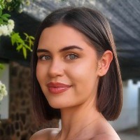 Lovius Block Employee Elana Phytides's profile photo