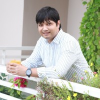 Email e telefono di Navneet Singh