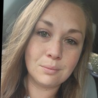 SUN-PAC Manufacturing Inc Employee Heather Engle's profile photo