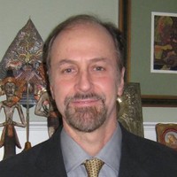 Robert Hefner Email & Phone Number