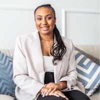 Molli Employee Jennifer Nsimba's profile photo