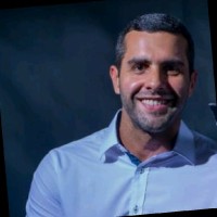 Thiago Azeredo Email