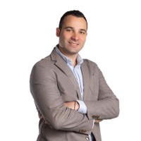 Universidad Católica de Valencia San Vicente Mártir Employee Raúl Gil Calomarde's profile photo