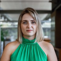 Terri Roetz Email