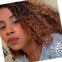 Sicredi Employee Karoline Santos's profile photo