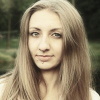 Karolina Drabik Email