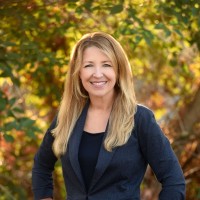 Lake Tahoe Wealth Management, Inc. Employee Debbie Grose's profile photo