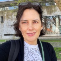 Beatriz Arango Email & Phone Number