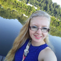 Kelsey Clinton Email & Phone Number