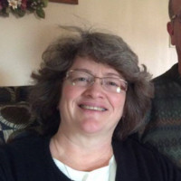 Original Footwear Company Employee Tami Lewis's profile photo